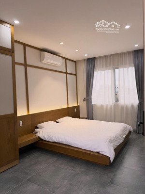 cho thuê nhà trung tâm lương khánh thiện view ngắm pháo hoa cực đẹp