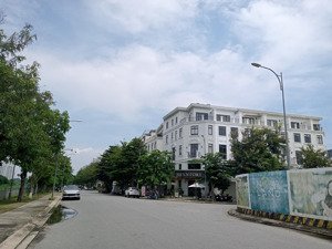 ho thuê nhà lakeview 110m2 gần đỗ xuân hợp, globalcity, mai chí thọ. lh 