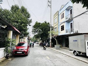 bán lô đất 113,6m2, mt 5,5m giá chỉ 6,8 tỷ, đường lê phụng hiểu, phường kinh bắc, bắc ninh