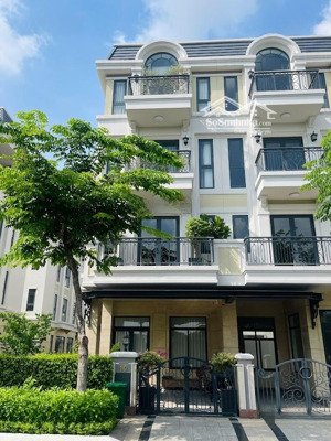 nhà phố căn góc sân vườn đẹp nhất the classia ngang 7m hiếm có, giá tốt tháng 3/2026