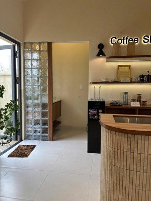 bán căn shophouse trục chính hướng tây hướng thịnh ngay tại khu đô thị ven sông the oasis riverside