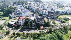 bán đất hai mặt tiền kqh an sơn, phường xuân hương đà lạt thích hợp kinh doanh nghỉ dưỡng.