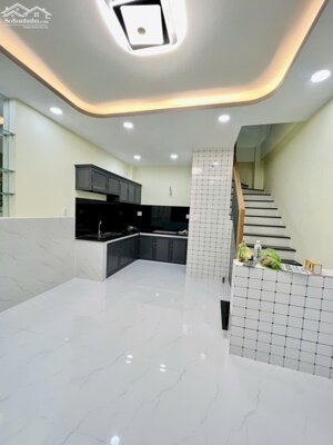 Nhà mới xây 2 tầng, gần trường tiểu học Văn Cao, 3.35 tỷ