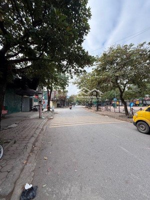 bán nhà thanh trì quỳnh đô 40m 4 tầng ô tô cách 20m nhà đẹp ở ngay hơn 6 tỷ