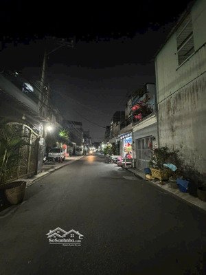 sát mặt tiền chiến lược hẻm nhựa 8m tiếp giáp lê đình cẩn,mã lò hl2 2 tầng 6x12m chỉ 6 tỷ