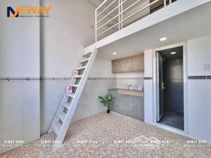 phòng trọ mới xây ngay tên lửa, sẵn nội thất có cửa sổ trời siêu thoáng, gác cao