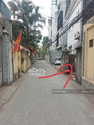 ngọc thụy ô tô tránh sát cầu long biên cơ hội hiếm còn sót lại