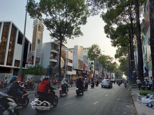 bán nhà 3 tháng 2 giá 9.1tỷ 3.5 x 15 quận 10 - hẻm xe hơi tới nhà - khu phân lô - vuông vức