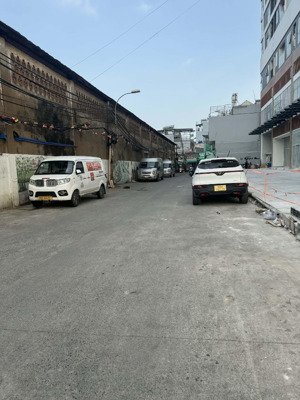 nhà đẹp tt phường 14 q8 - 68m2 (4 tầng) - hẻm xe hơi thông - chỉ 6.4 tỷ (tl)