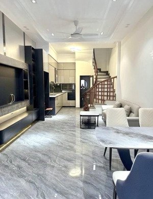 an ninh tốt,dân xây-sát thanh nhàn-38m-9 tỷ 1