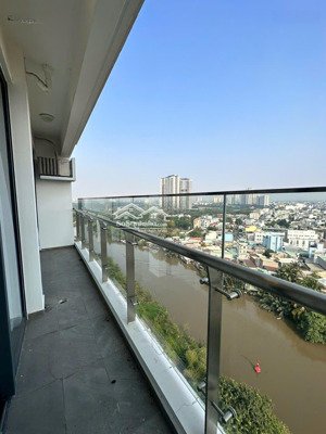 bán căn hộ precia 3pn full nội thất đẹp tầng cao view sông giá 8,5 tỷ
