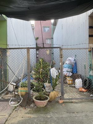 cho thuê kho, xưởng 72m2 , buôn bán , kinh doanh tại nại hiên đông 1, giá 5 triệu, view đẹp