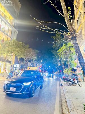 Siêu Phẩm Mặt Phố Ngã Tư Bà Triệu - Tuệ Tĩnh 188M2 6T - Lô Đất Lớn Hiếm - KD Đỉnh Cao Giá 155 Tỷ