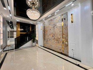 bán nhà hoàng quốc việt, dt57m, mt4m, phân lô 7 tầng thang máy, ô tô vào nhà, gần phố