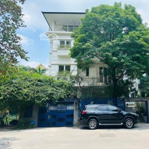 bán biệt thự vườn đào lạc long quân | 230m² | 4 tầng | mt 13m | giá 133 tỷ