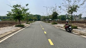 gem sky 92ha giá đầu tư tốt nhất khu vực chỉ 2 tỷ 50 triệu. sổ sẵn sang tên ngay