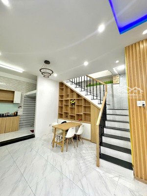 chỉ 3,95 tỷ sở hữu nhà trung tâm hải châu gần nguyễn văn linh