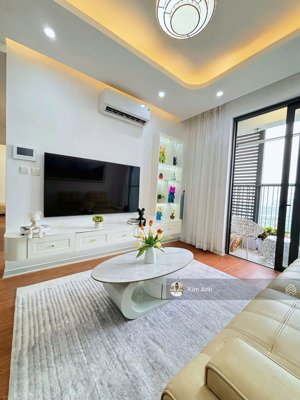 chính chủ cần bán chung cư a6c nam trung yên-cầu giấy 55m2 2n2w sổ đỏ 4,6 tỷ full nt đồ mới xịn