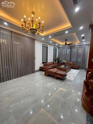 Cho thuê căn biệt thự 3 tầng khu Ecopark, TP Hải Dương, 200m2, sân vườn đẹp, an ninh