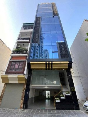 chính chủ bán nhà mặt phố nhân hòa .ngụy như kon tum_dt 70m2, 5 tầng, mt 4.5m, 27tỷ