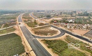 hơn 3tỷ 90m2 đất đấu giá triệu việt vương _ khoái châu _ hưng yên, gần chợ đông tảo .