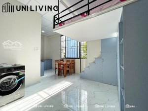 ngay tại trung tâm q1 - thuận tiện di chuyển - gần các trường đại học