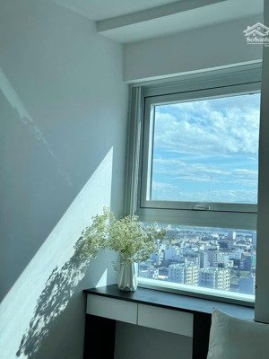 cần bán nhanh căn góc 2pn 2wc mới 100%. giá tốt