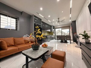 nhà tây mỗ dt 50m 5 tầng thang máy full nội thất