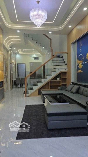 giá 6 tỷ 6- nhà 1t3l -4pn-4wc hẻm oto- khu dân trí- tiện ích xung quanh đây đủ