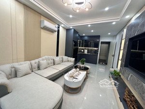 thạch bàn 41m x 6 tầng - thang máy - gara ô tô - 3 bước ra mặt phố - 11,86 tỷ