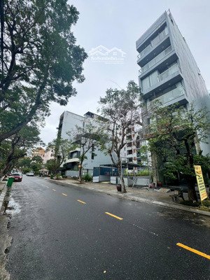 bán lô đất đường đỗ thế chấp, sơn trà, sát biển. 123,5m2 giá tốt 2x tỷ