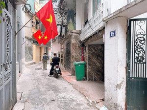 bán nhanh mảnh đất vàng còn sót lại trung tâm tây hồ - oto cách 30m - xây ccmn đỉnh