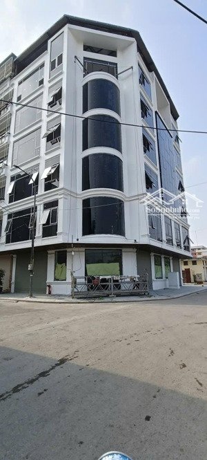 ct tòa nhà căn góc, phố vạn phúc, hà đông. dt 150m, mt 30m, 6 tầng thông sàn thang máy. giá 150tr