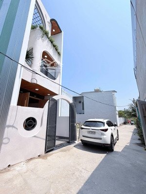 bán nhà đẹp k31 bầu năng 11, gần hoàng thị loan