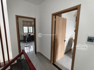 chỉ 8,5 tỷ sở hữu ngay căn nhà khu nội bộ 1 trệt 2 lầu 4 phòng ngủ đẹp vào ở được luôn