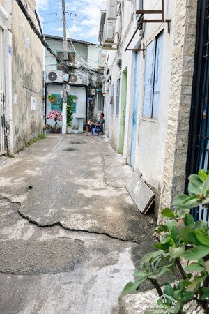 nhà huỳnh tấn phát q7 gần cầu phú mỹ 6x15m 11 phòng trọ + nhà ở thu nhập 65tr/tháng giá 9.xtỷ