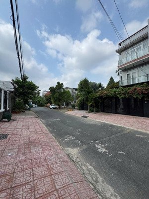 bán đất 6x20m đường số 10 khu bên sông hiẹp bình chánh, thủ đức giá 130 triệu