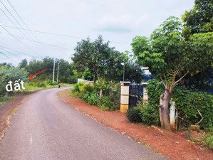 đất thổ cư mặt tiền đường nhựa 19m. giá 395tr