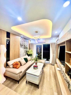 bán căn hộ, lô góc, full nội thất cao cấp, 3pn, 2wc, 90m2 tại nguyễn chí thanh, 6,28 tỷ