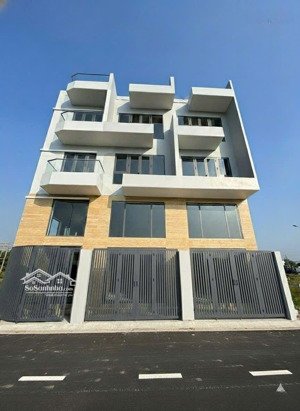 nhà xây sẵn, diện tích 50m địa chỉ ngô chí quốc, tam bình, thủ đức.