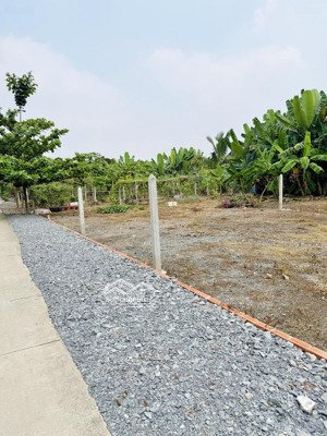 cần bán lô đất thổ cư 80m2(6.5x12) xã hoà phú-củ chi, sát bên kcn đông nam, cách tỉnh lộ 8 300m