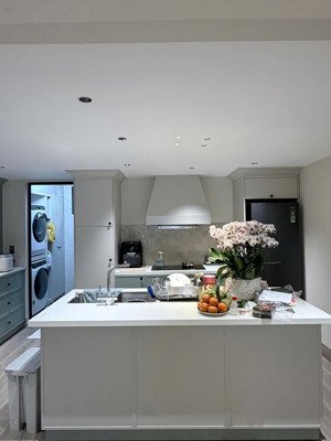 bán biệt thự 2 tầng gần biển phước trường 5 cách biển 250m đang cho người nước ngoài thuê 30tr/t