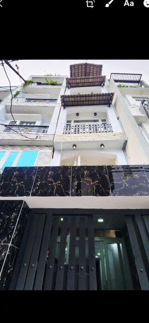bán nhà 4 tầng, 40m2 đường số q4 chỉ 6,5 tỷ