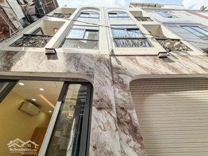 hẻm cách mặt tiền 30m, khu hiếm nhà bán, cực kỳ sang trọng dân trí cao.