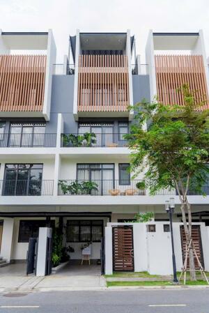 CK 10% nhà liền kề Haruka Midori Park 6x19m 5 tầng, giá 10.25 tỷ, CĐT Tokyu Nhật Bản 0919433733