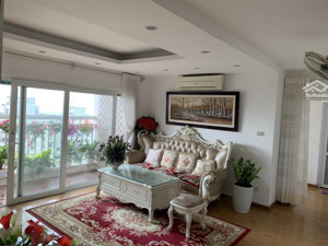 bán căn hộ chung cư ct4-5 dương đình nghệ. 100m - căn góc - ban công đông nam.