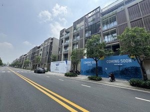 the global city soho house đường n2 (20m) cho thuê nguyên sàn tầng 1 - setup sẵn nội thất vp