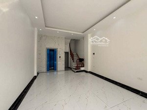 anh nam bác sỹ cần bán gấp nhà đẹp phố kim ngưu: 46 m2 6t 4 ngủ thang máy, chỉ hơn 12tỷ tl