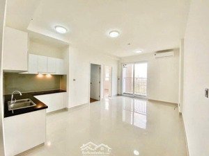 cho thuê căn hộ the park residence 2pn1wc 63m2 giá 8 triệu , lh 