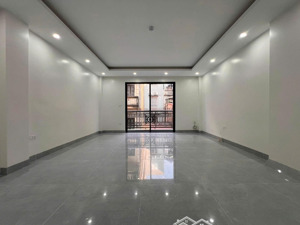 phân lô, lô góc, ô tô tránh giải phóng-ngọc hồi, ở luôn, dt 48m2 6 tầng chỉ 13.9 tỷ